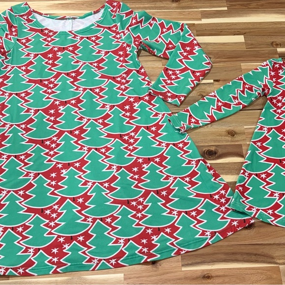 🎄Lolly Wolly Doodle Mommy & Me Matching Christmas Dresses Woman’s L Girls 5T - Picture 6 of 7
